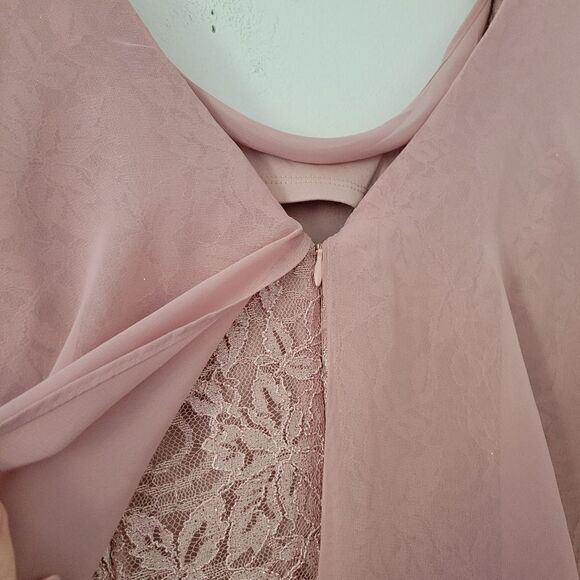 Jessica Howard Glitter Lace Sheath Dress with Attached Capelet Pink 6 - Picture 3 of 11